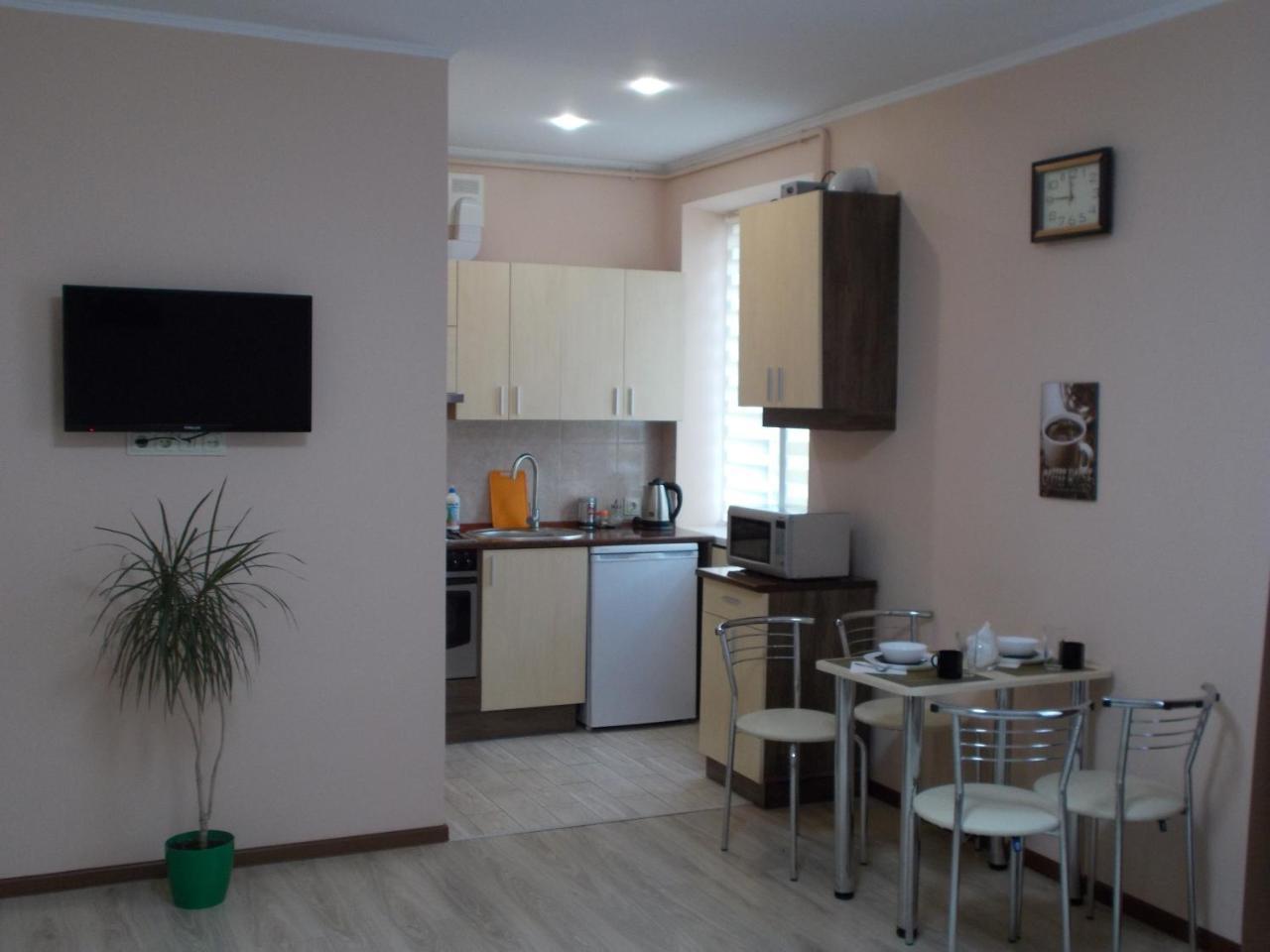 Apartment Near The Forum Mall Lviv Extérieur photo