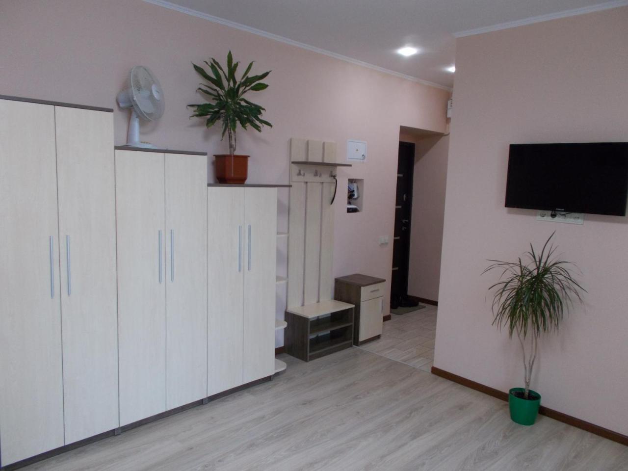 Apartment Near The Forum Mall Lviv Extérieur photo